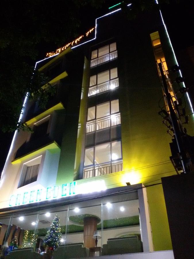 Green Eden Hotel Manado Dış mekan fotoğraf