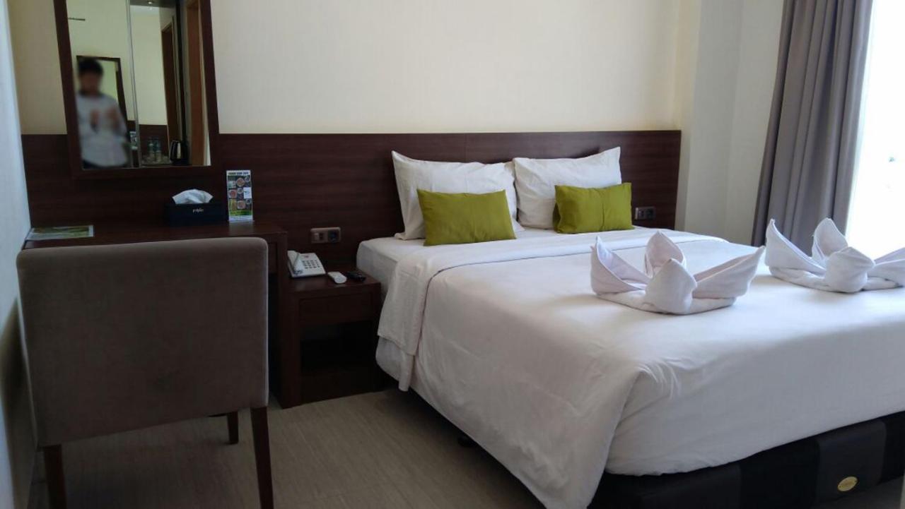 Green Eden Hotel Manado Oda fotoğraf